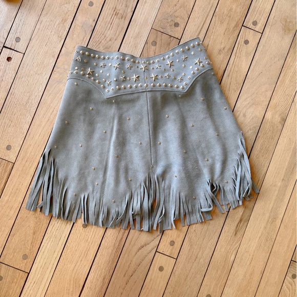 SOLD Understated Leather Paris Chaps Skirt Women's Small Fringe Stars Studded - Picture 2 of 16